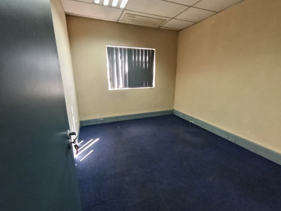 To Let commercial Property for Rent in Oos Einde Free State